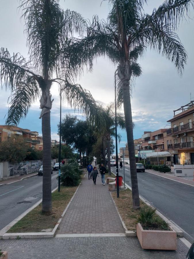 El Mar Casa Vacanza Lavinio Mare Anzio Buitenkant foto